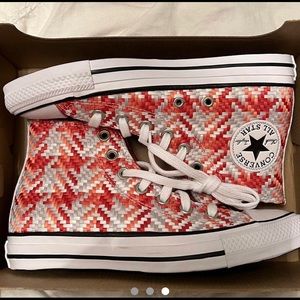 Super fun and trendy converse